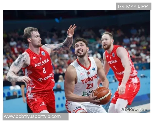 乌度卡分析球队表现指出攻防失衡对手包夹申京和KD战术执行不力