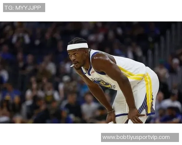 科尔透露巴特勒因脚踝扭伤缺席训练对湖人比赛出战存疑